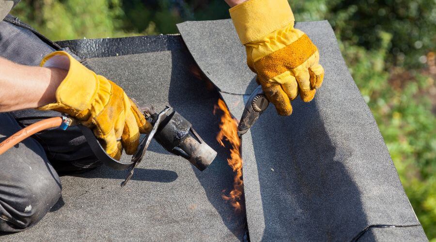 Professional gutter cleaning in Bivalve, MD